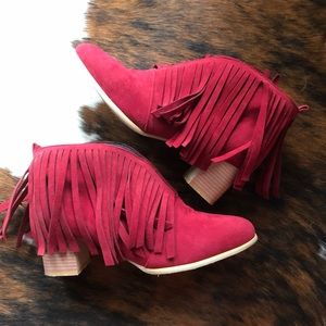 Burgundy fringe booties!